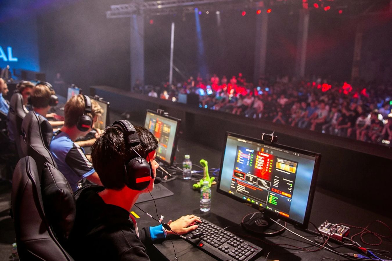 Киберспорт: Погружение в Мир Виртуальных Сражений